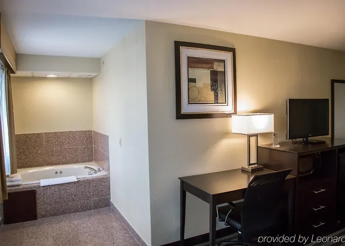 Quality & Near Rockford 4*